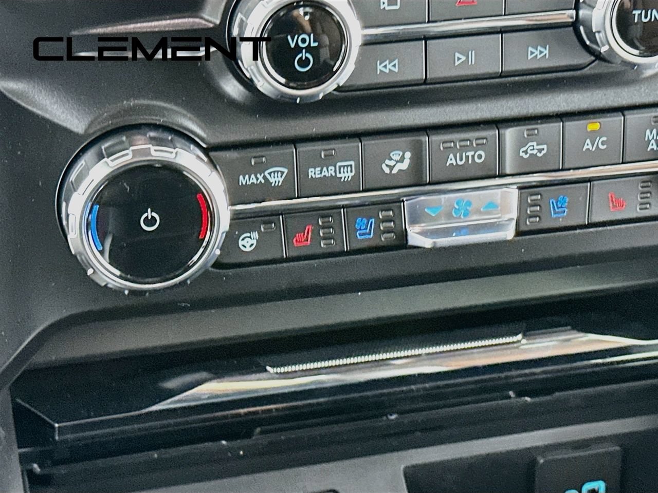 Used 2026 Ford F450 King Ranch w/ Chrome Package AWD/4WD image 23