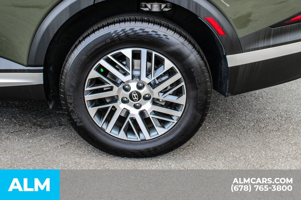 Used 2026 Hyundai Palisade SEL FWD image 16