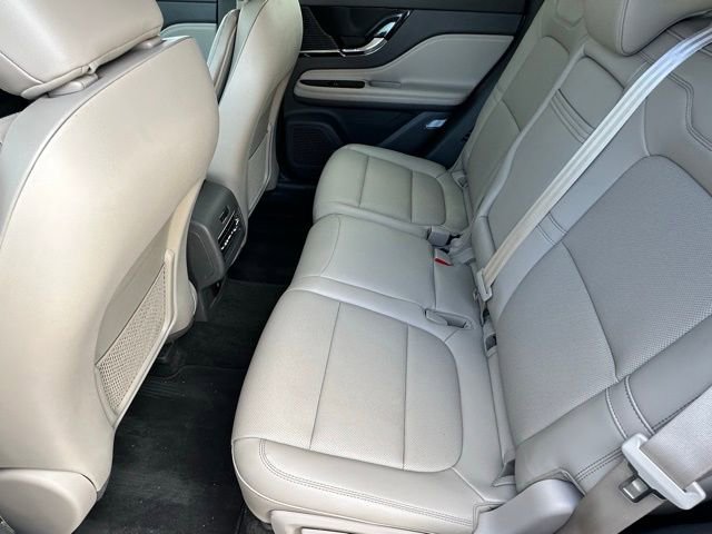 Used 2022 Lincoln Corsair FWD w/ Equipment Group 101A image 7