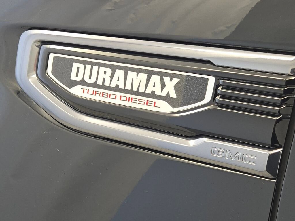 Used 2025 GMC Sierra 1500 AT4 w/ AT4 Premium Package image 23