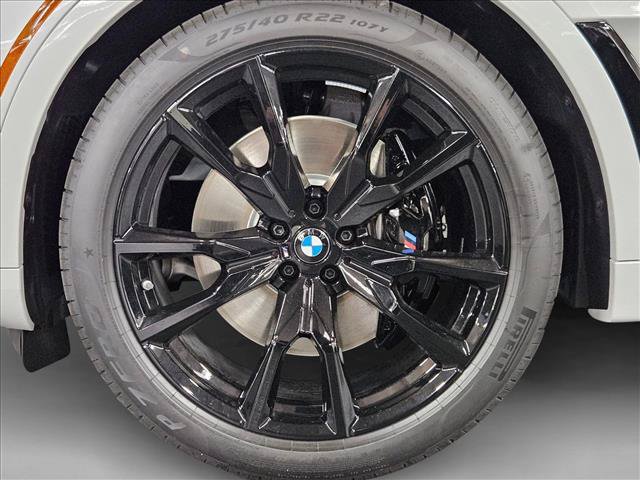 Used 2027 BMW X7 xDrive40i w/ Executive Package AWD/4WD image 16