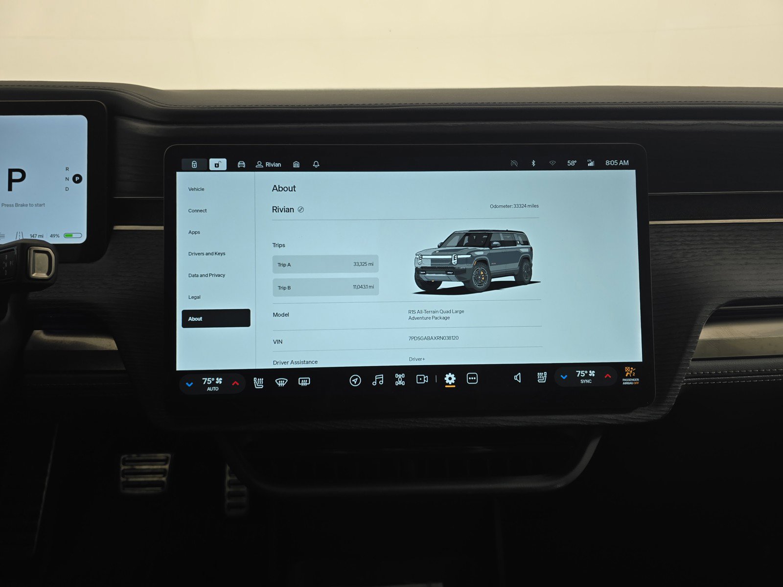 Used 2024 Rivian R1S Adventure image 29