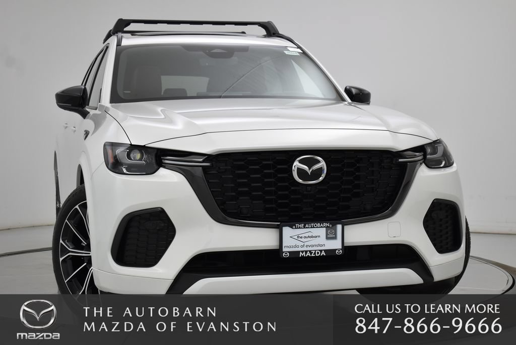 Certified 2025 MAZDA CX-70 3.3 Turbo S w/ Premium Package AWD/4WD image 3
