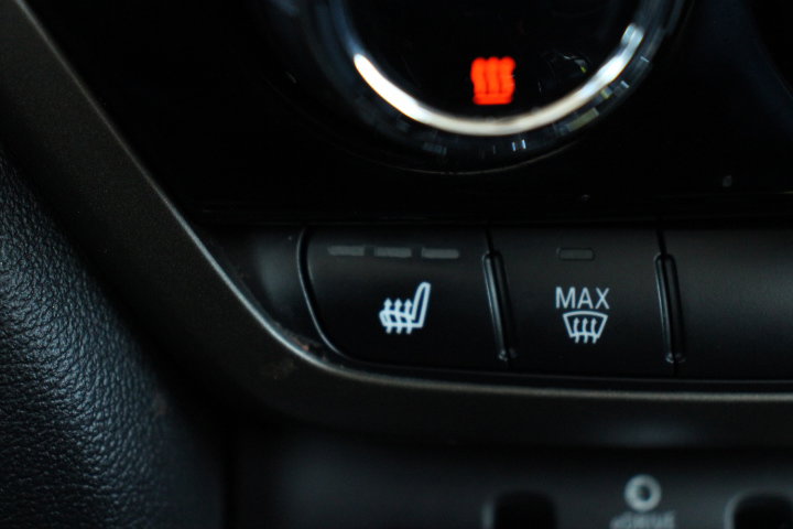 Used 2019 MINI Cooper Countryman SE w/ Premium Package image 27