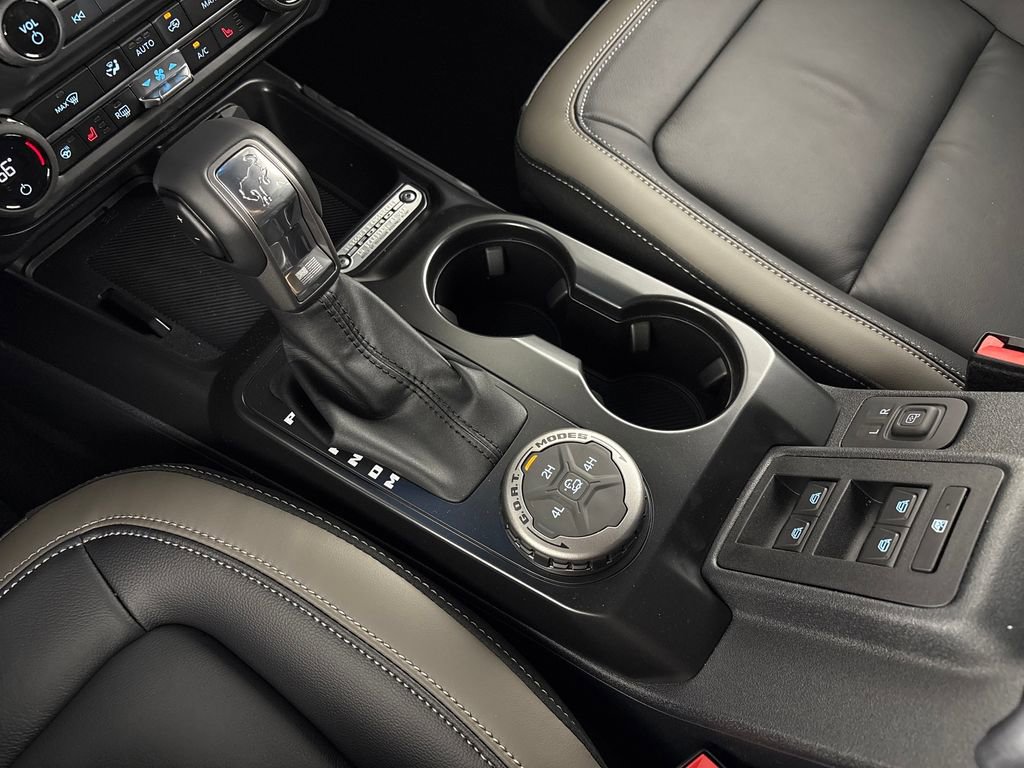 New 2026 Ford Bronco Outer Banks image 27