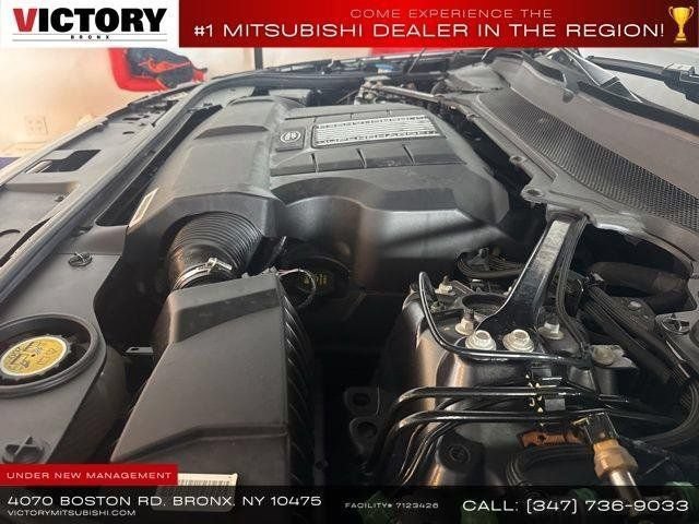 Used 2018 Land Rover Discovery HSE AWD/4WD image 36