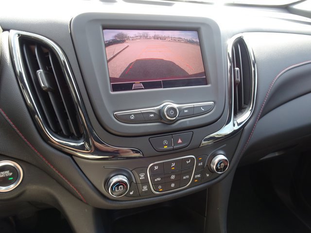 Used 2022 Chevrolet Equinox RS FWD image 22