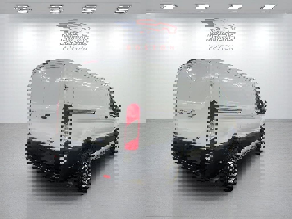 Used 2020 Ford Transit 250 Low Roof image 4