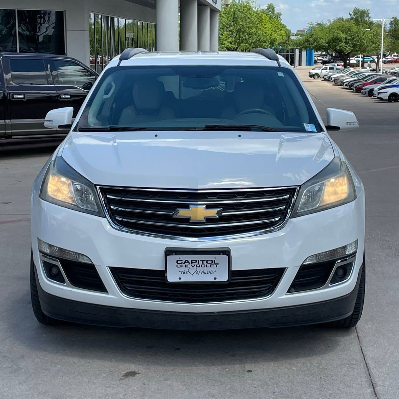 Used 2017 Chevrolet Traverse LT FWD image 7