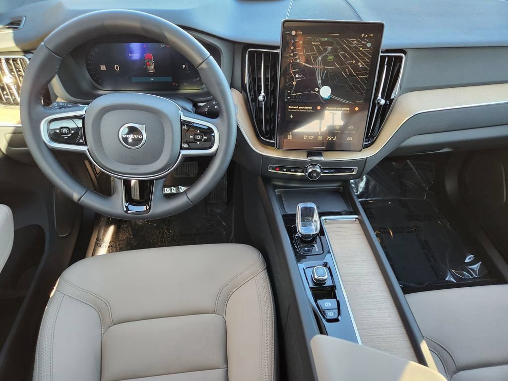 New 2026 Volvo XC60 B5 Plus w/ Protection Package Premier AWD/4WD image 16