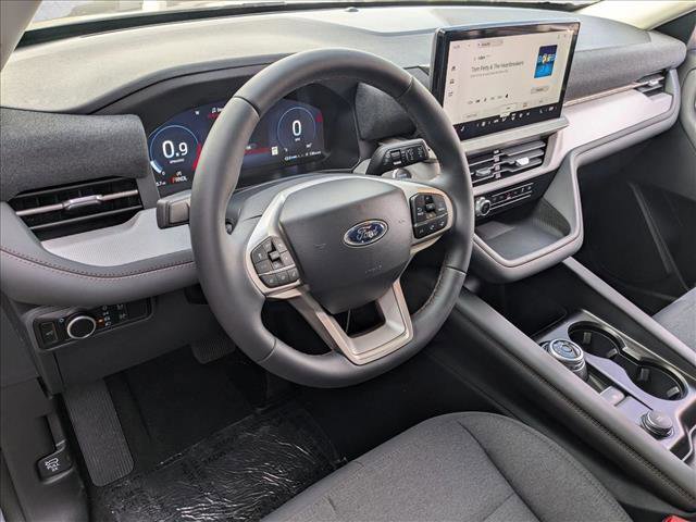 New 2026 Ford Explorer Active image 3