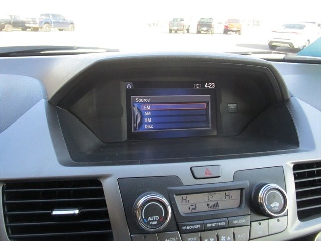 Used 2016 Honda Odyssey SE image 17