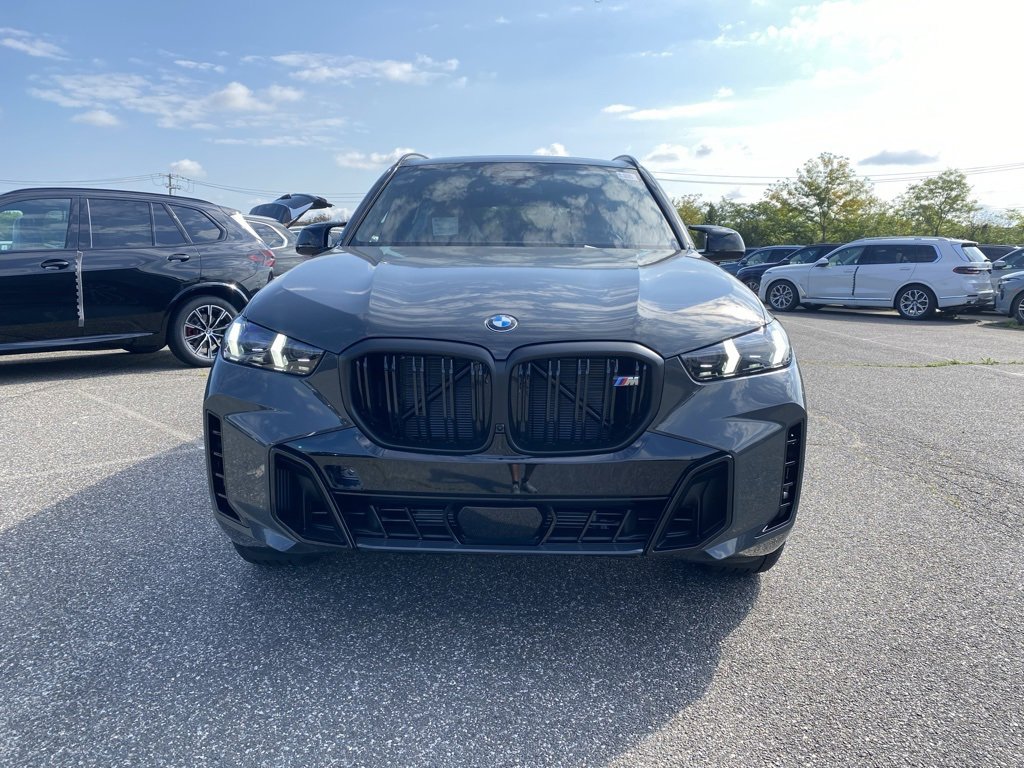 New 2026 BMW X5 M60i image 2
