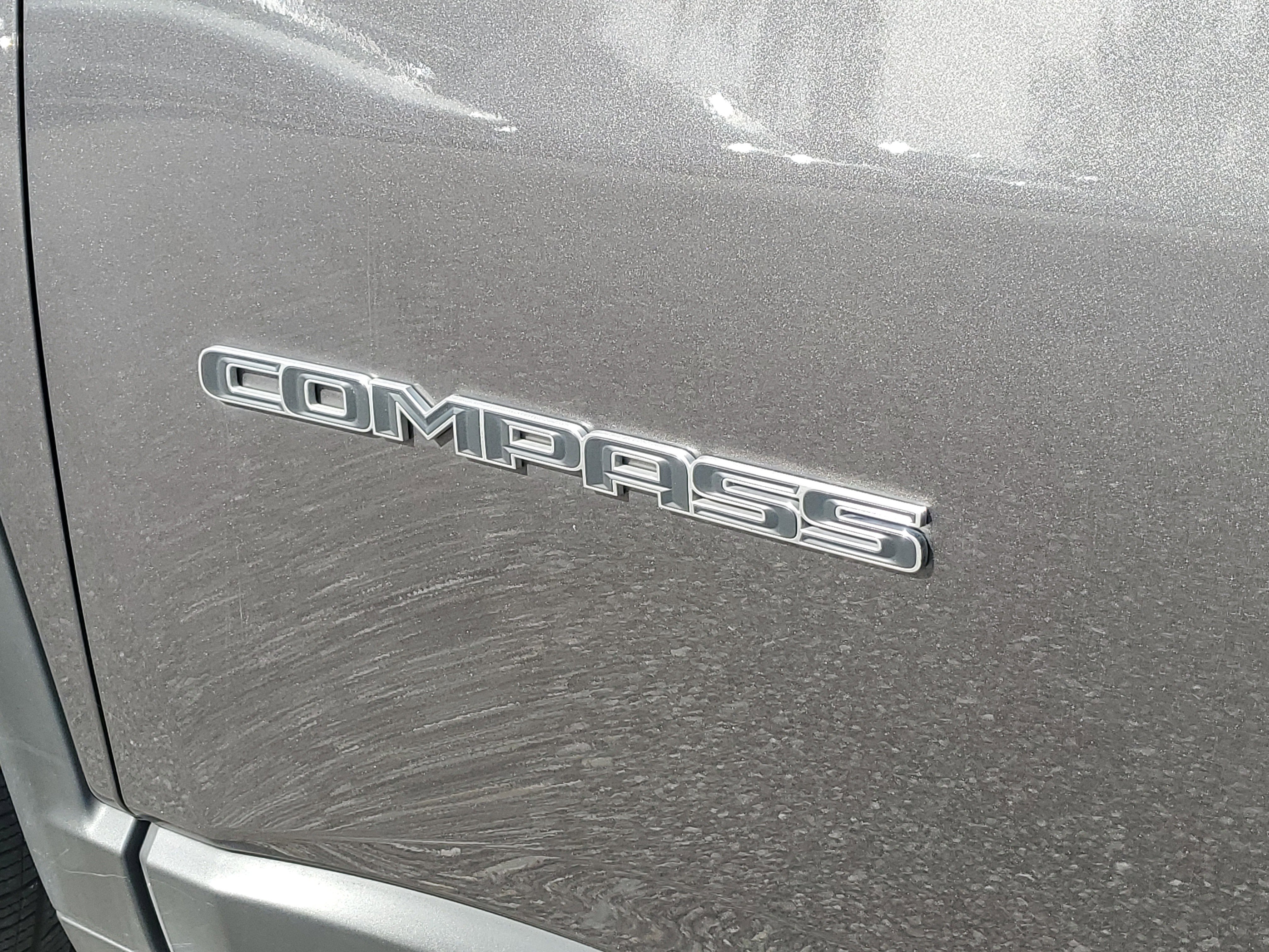 Used 2022 Jeep Compass Latitude w/ Sun and Sound Group image 12