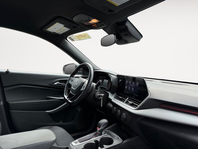 Certified 2024 Chevrolet Trax RS w/ Driver Confidence Package FWD image 12