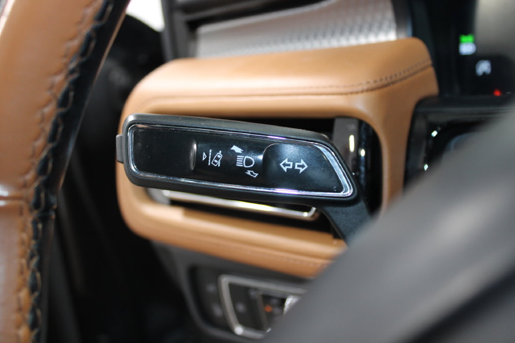 Used 2023 Lincoln Nautilus Black Label AWD/4WD image 24