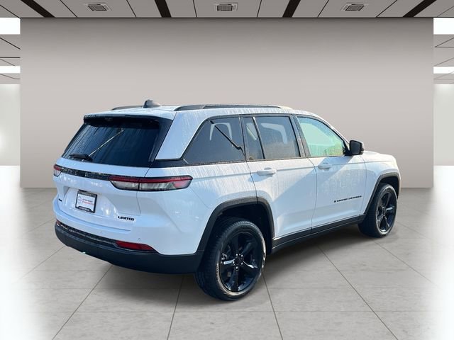 New 2025 Jeep Grand Cherokee Limited w/ Luxury Tech Group II AWD/4WD image 3