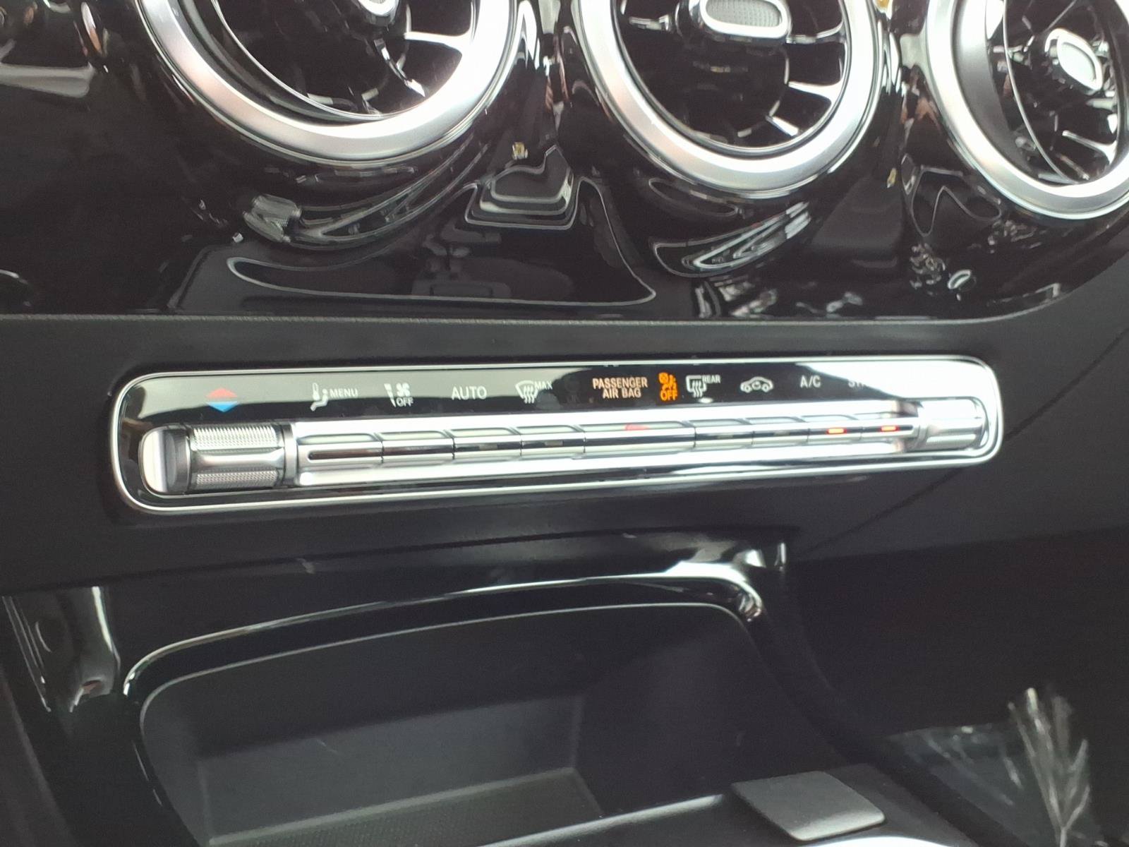 New 2026 Mercedes-Benz CLA 250 4MATIC image 16