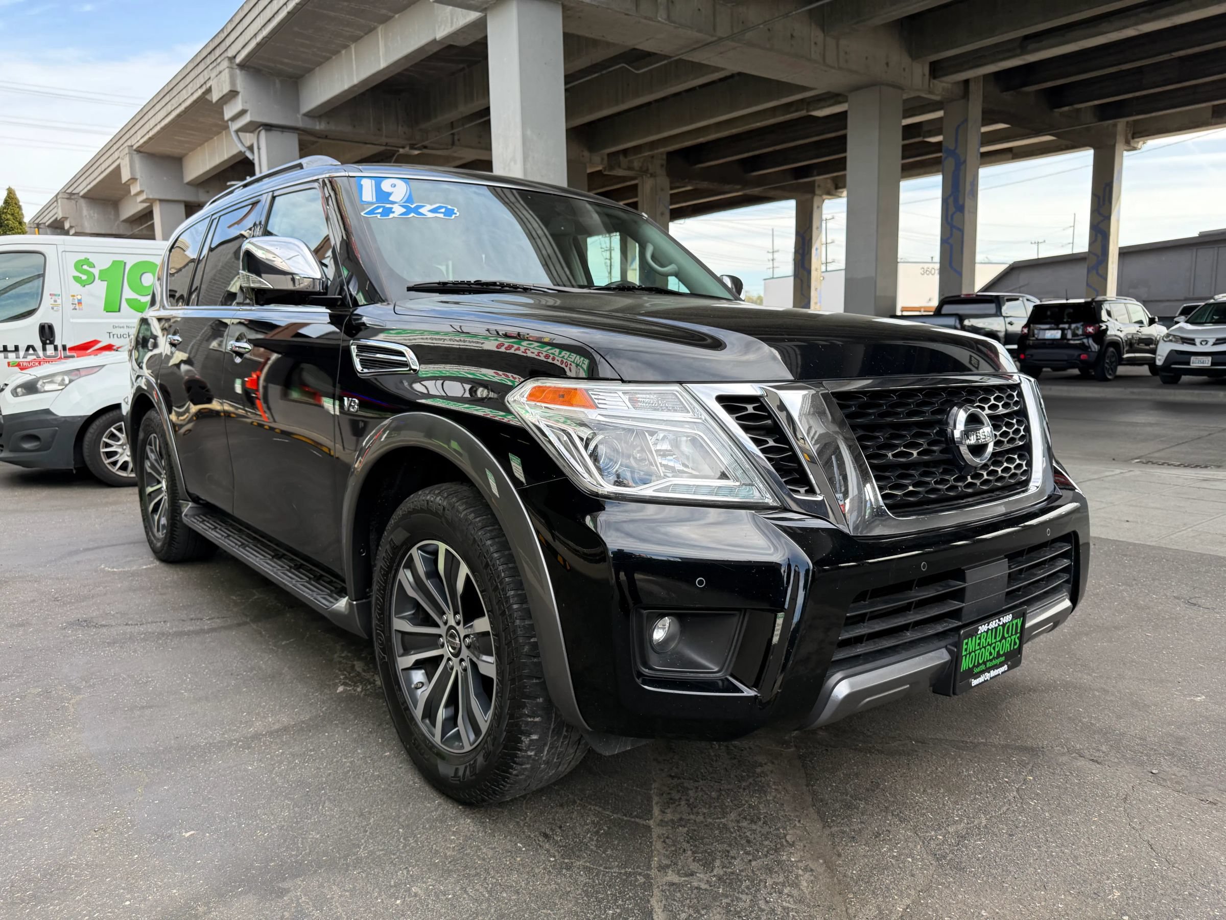 Used 2019 Nissan Armada SL w/ Premium Package AWD/4WD image 2