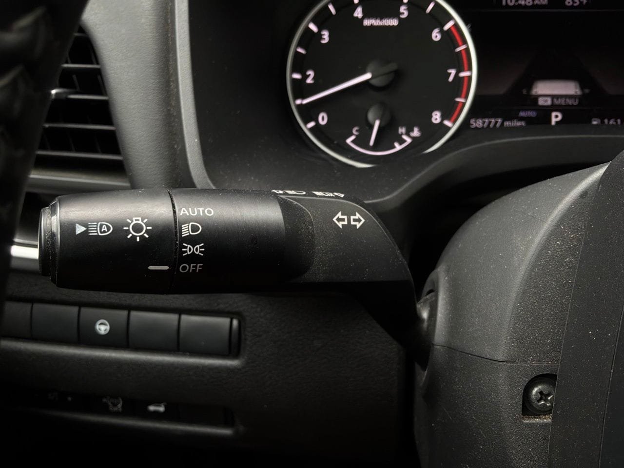 Used 2025 Nissan Rogue SV AWD/4WD image 39