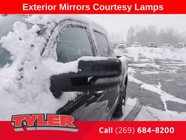 New 2026 RAM 1500 4x4 Crew Cab image 13