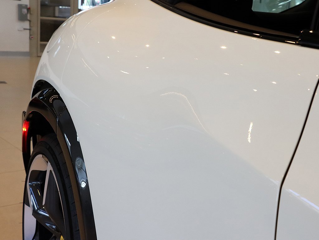 Certified 2024 Ferrari Purosangue image 34
