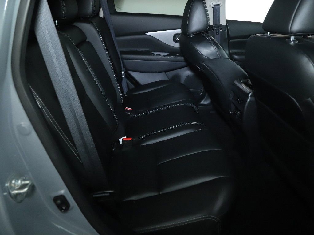 Certified 2023 Nissan Murano SV w/ SV Midnight Edition Package AWD/4WD image 29