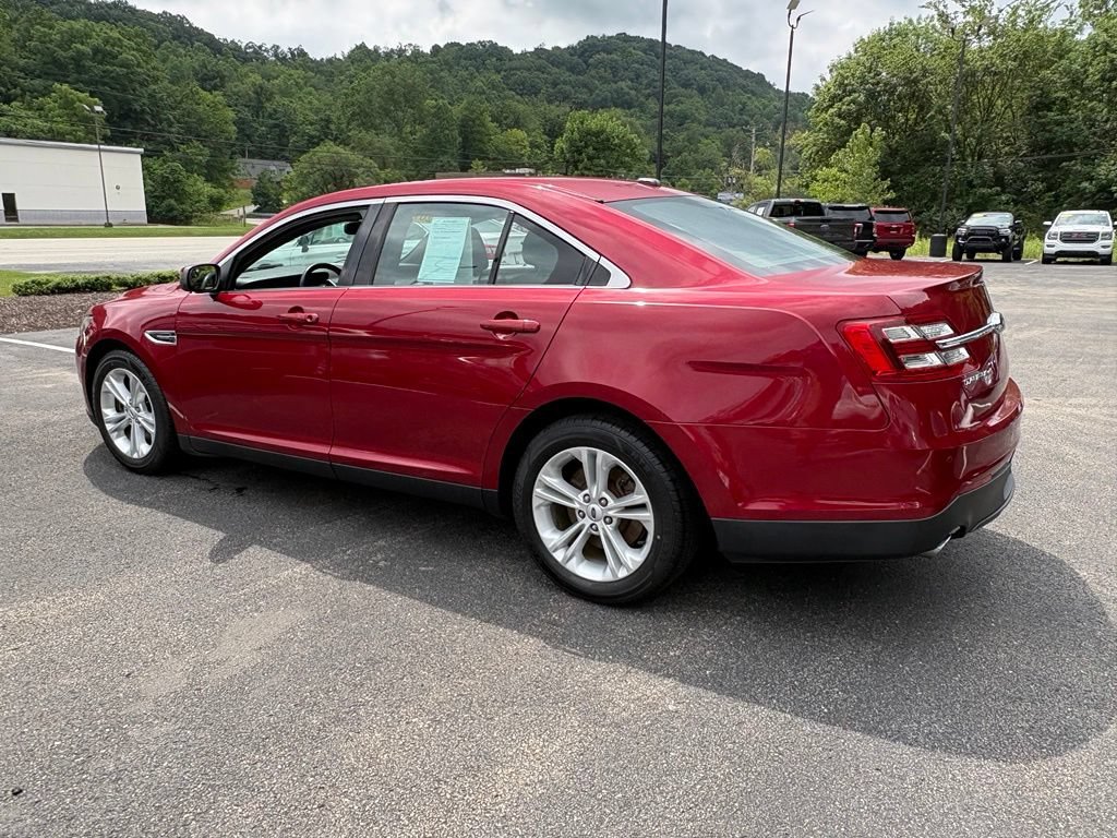 Used 2016 Ford Taurus SEL w/ Equipment Group 201A AWD/4WD image 3