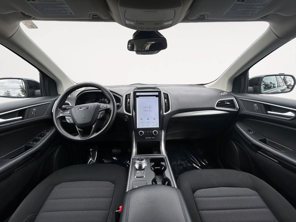 Used 2022 Ford Edge SE w/ Black Appearance Package AWD/4WD image 11