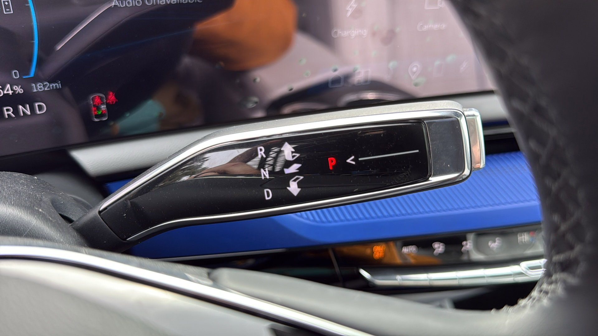 New 2026 Cadillac Optiq Luxury 2 image 16