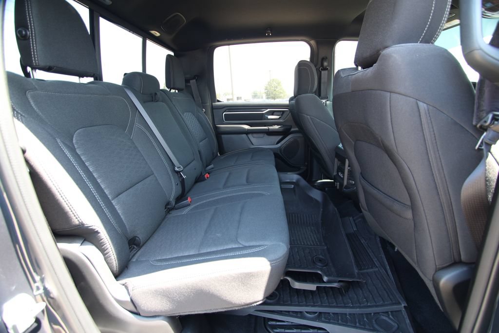 Used 2025 RAM 1500 Big Horn AWD/4WD image 9