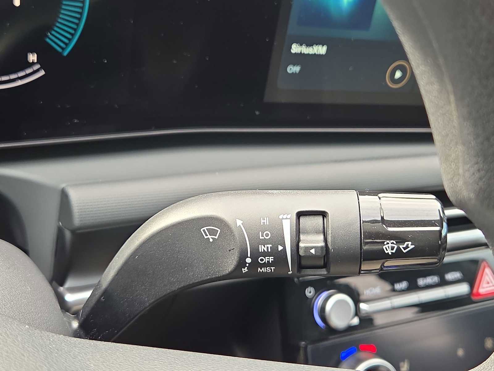 Certified 2025 Hyundai Santa Cruz SEL image 26