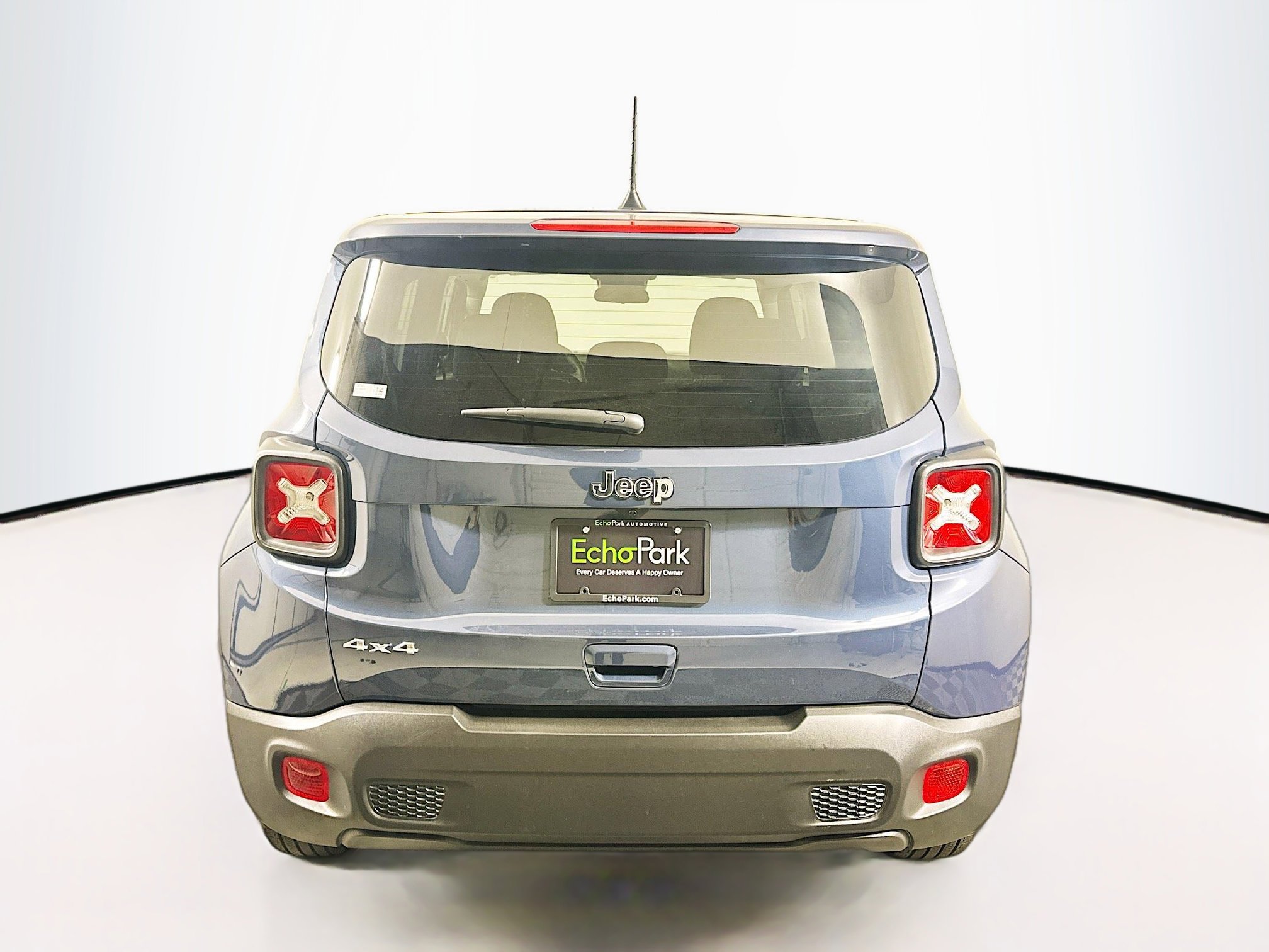 Used 2023 Jeep Renegade Latitude image 7