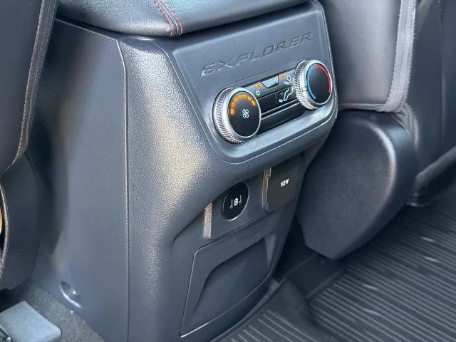 Certified 2025 Ford Explorer ST-Line RWD image 17