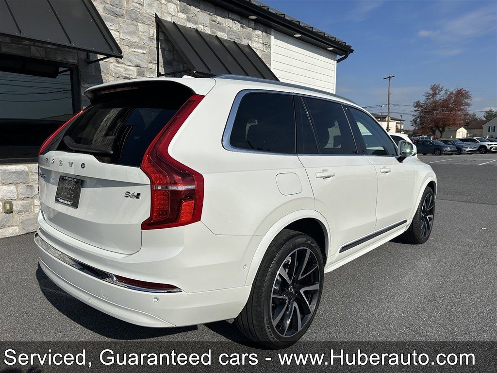 Used 2023 Volvo XC90 B6 Plus image 8