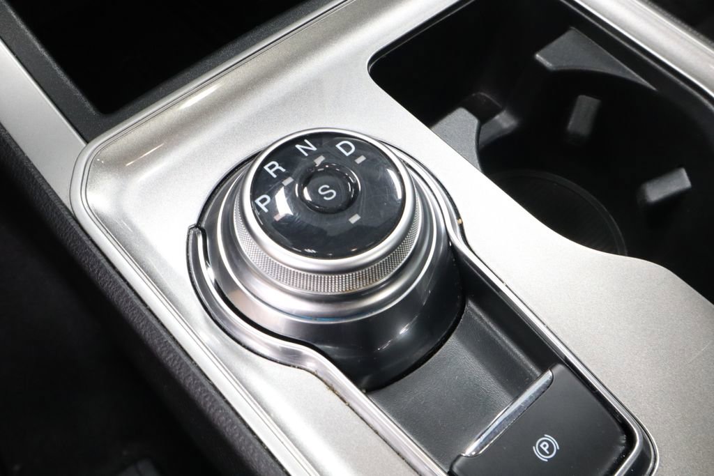 Certified 2024 Ford Edge SEL w/ Convenience Package AWD/4WD image 33