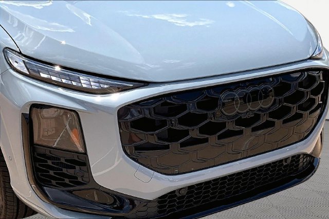 New 2026 Audi Q3 quattro 2.0T AWD/4WD image 30