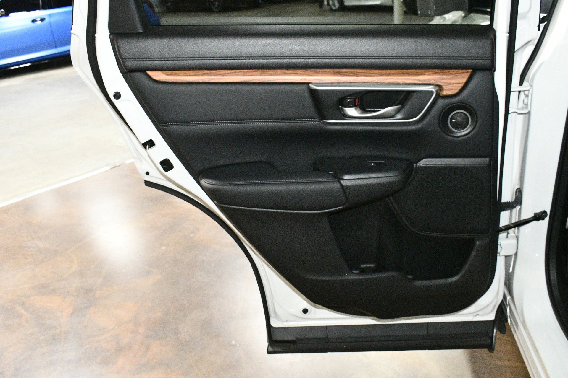 Used 2021 Honda CR-V EX-L image 43