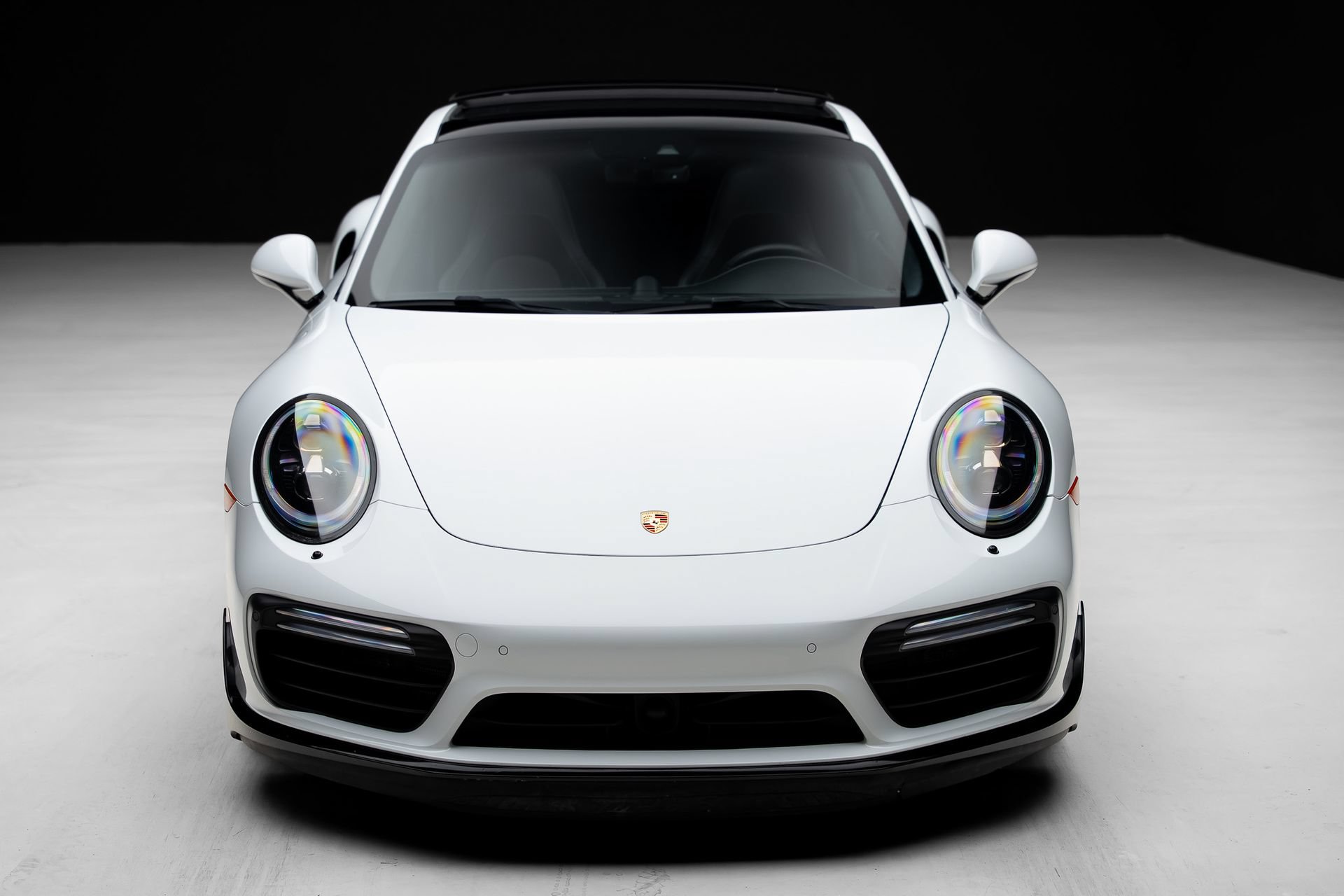 Used 2017 Porsche 911 Turbo S AWD/4WD image 6