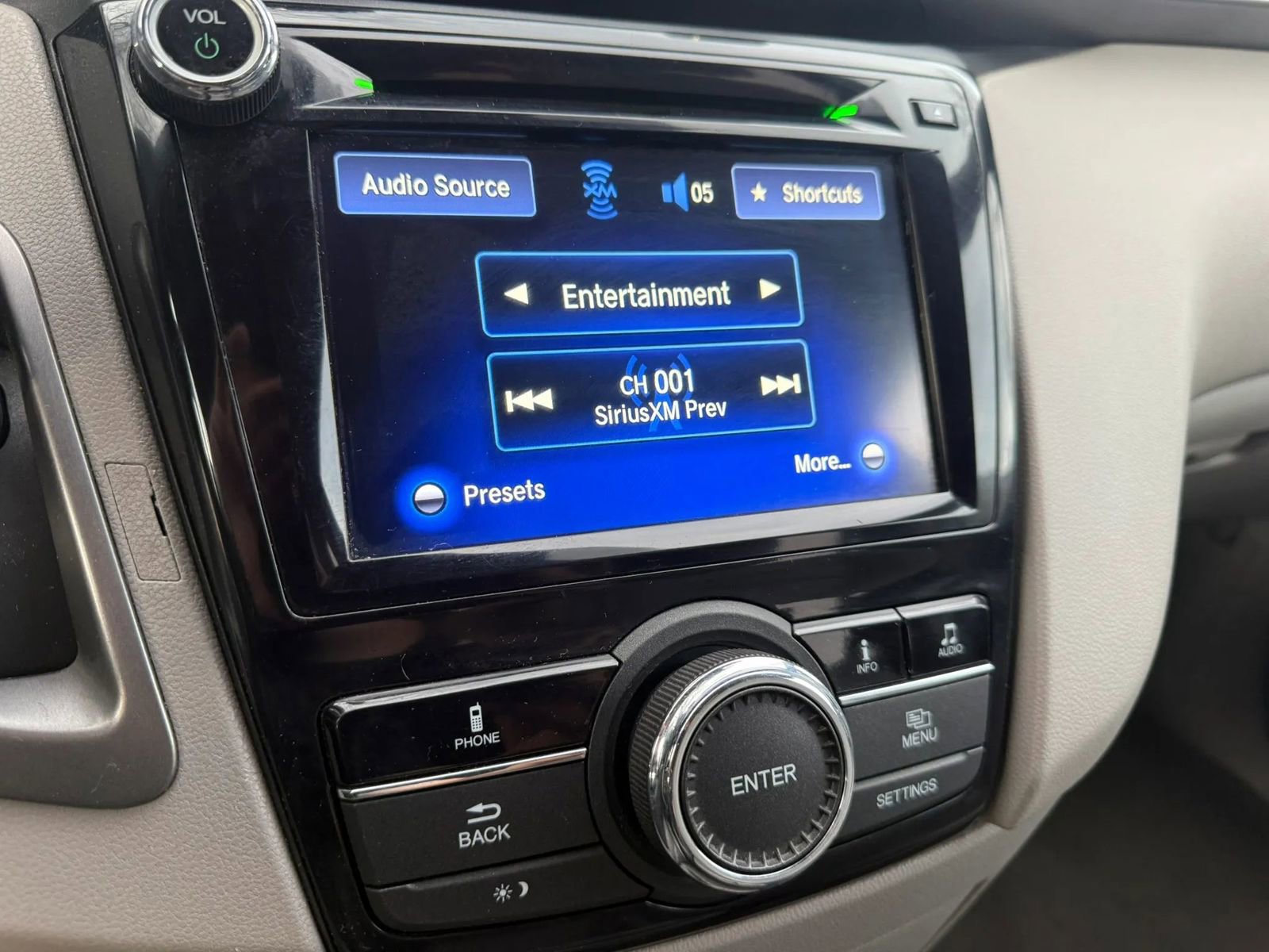 Used 2017 Honda Odyssey EX-L image 15