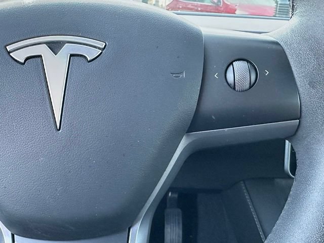 Used 2023 Tesla Model 3 Standard Range RWD image 19