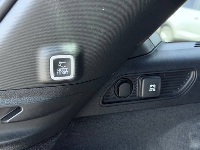 Used 2025 Jeep Grand Cherokee Summit AWD/4WD image 13