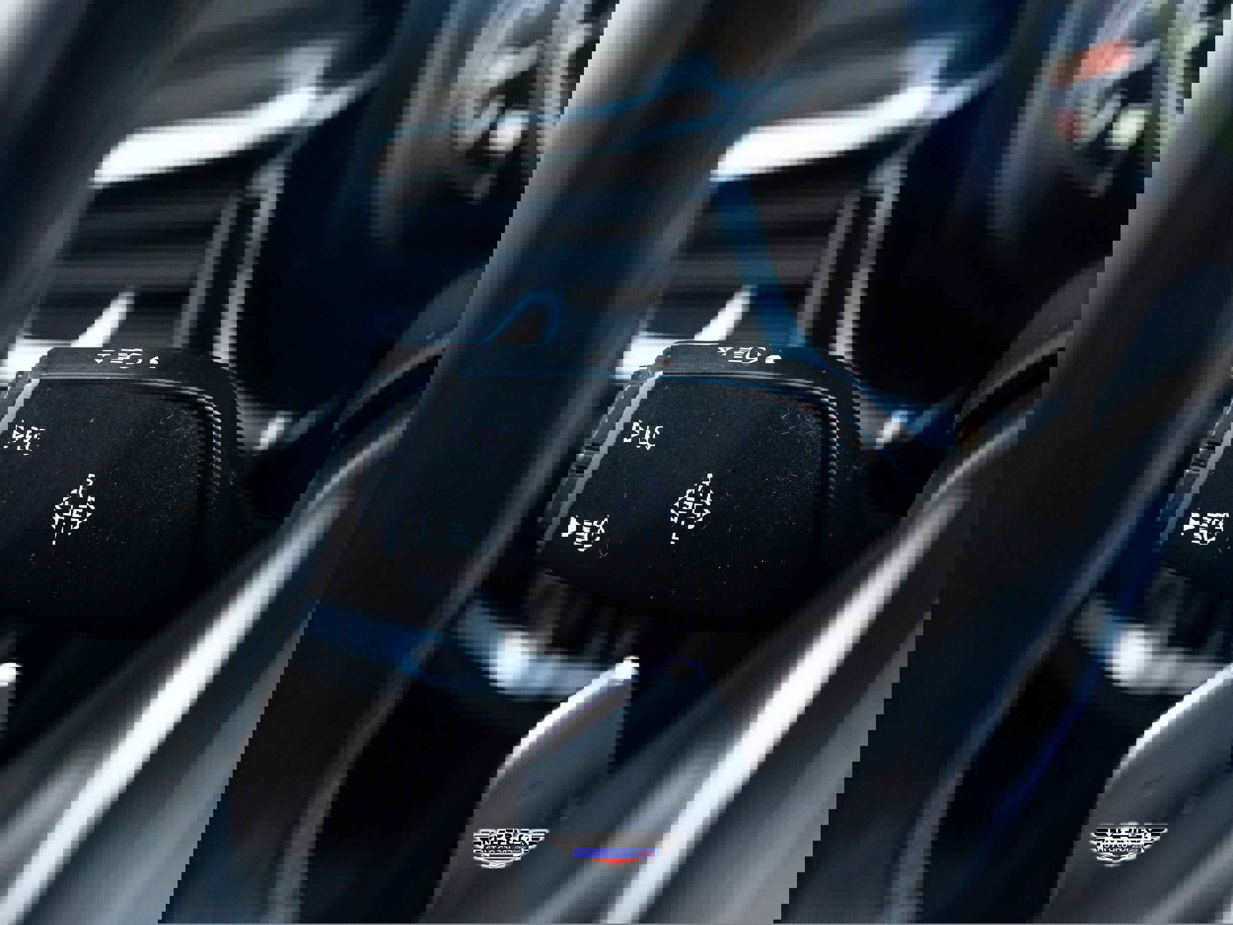 Used 2018 BMW 530e w/ Premium Package 2 image 29