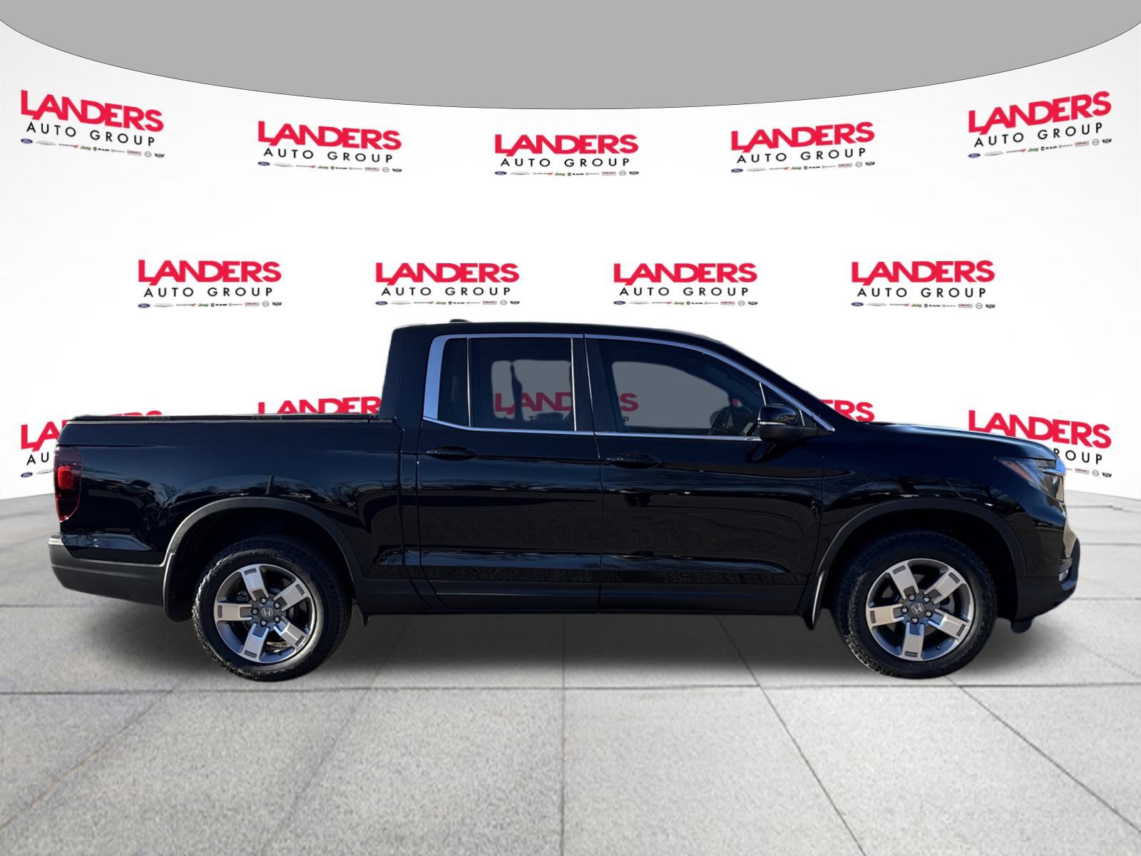 Used 2025 Honda Ridgeline RTL image 2
