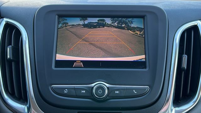 Used 2021 Chevrolet Equinox LS w/ LS Convenience Package FWD image 23