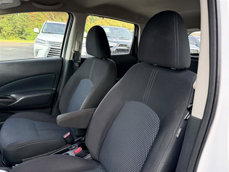 Used 2017 Nissan Versa Note SV FWD image 23