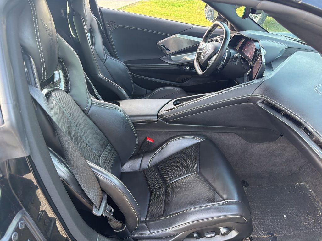 Used 2020 Chevrolet Corvette Stingray Preferred Cpe w/ 2LT Preferred Equipment Group image 12