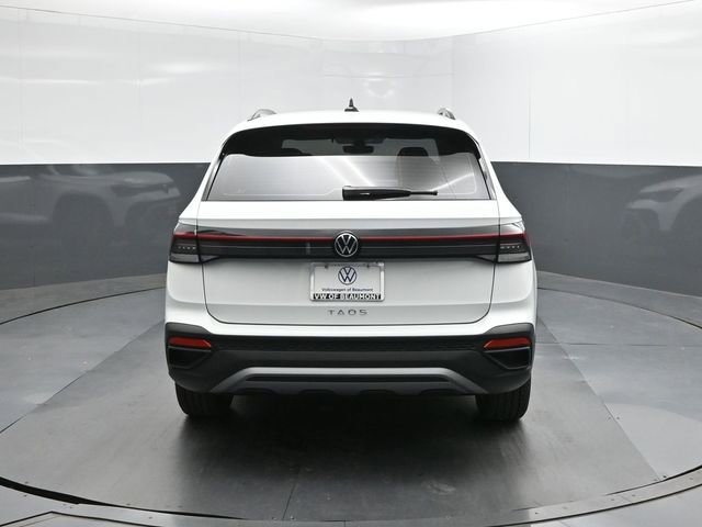 New 2026 Volkswagen Taos S image 8