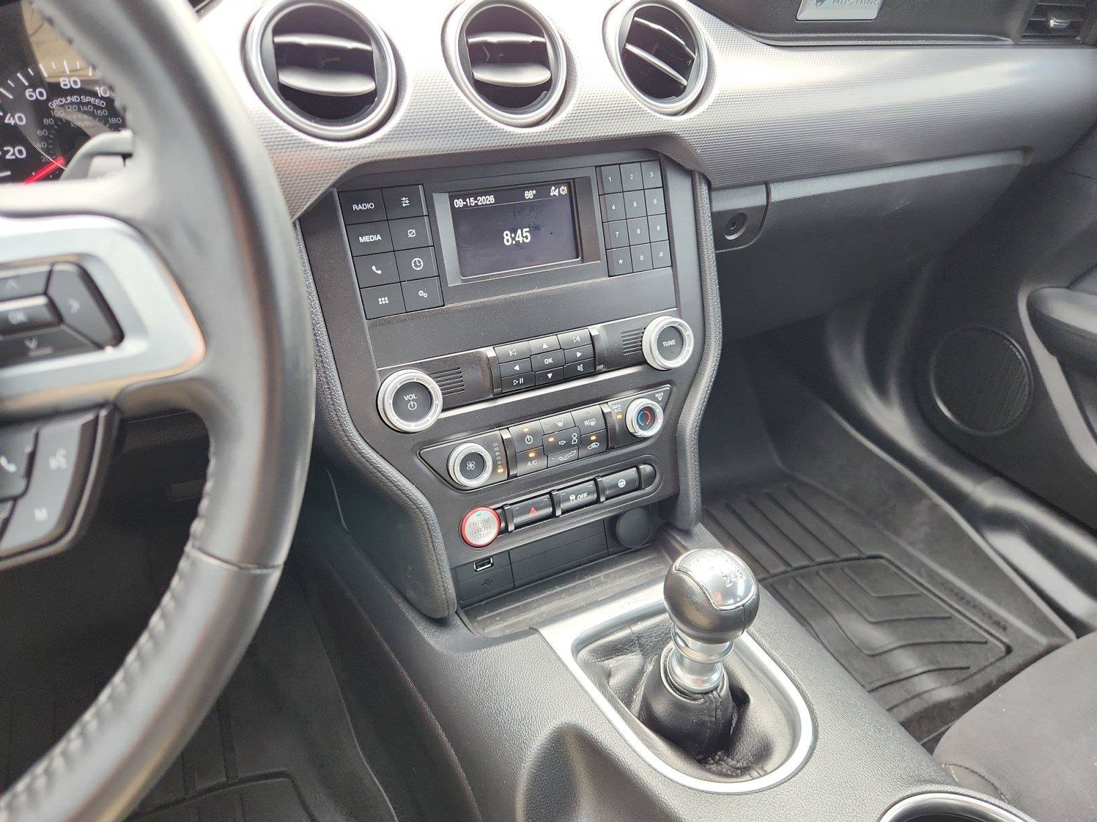 Used 2021 Ford Mustang GT RWD image 26