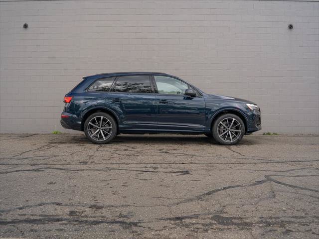 Certified 2025 Audi Q7 2.0T Premium Plus w/ Premium Plus Package AWD/4WD image 8
